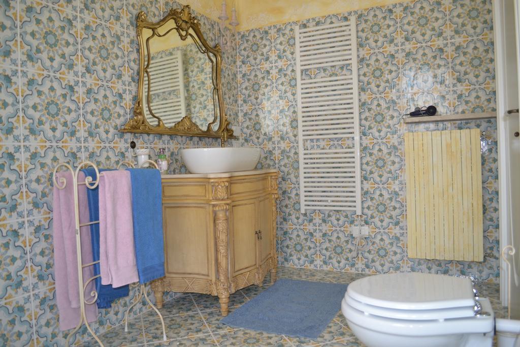 La Maison Delle Favole Desenzano del Garda Ngoại thất bức ảnh